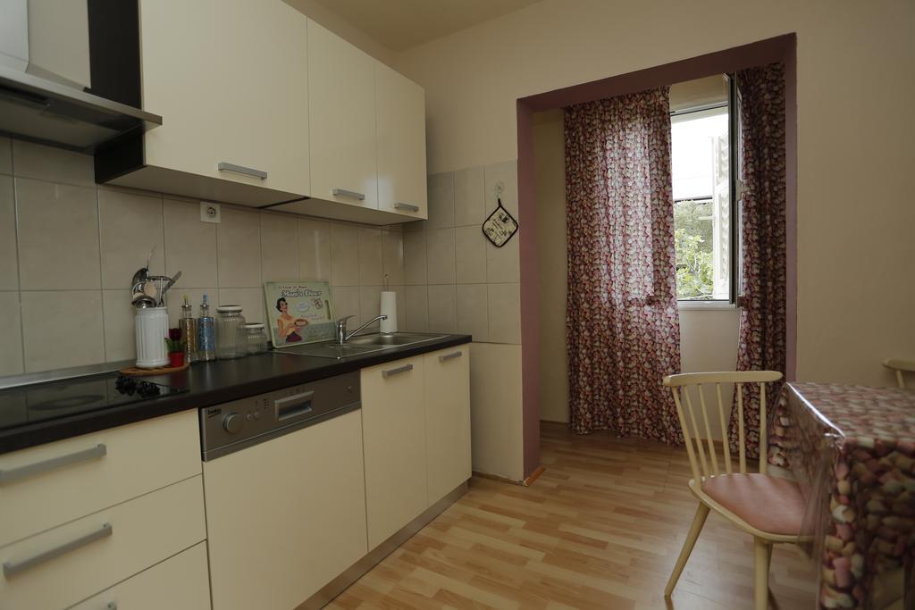 Apartment Magnolia Supetar Pokoj fotografie