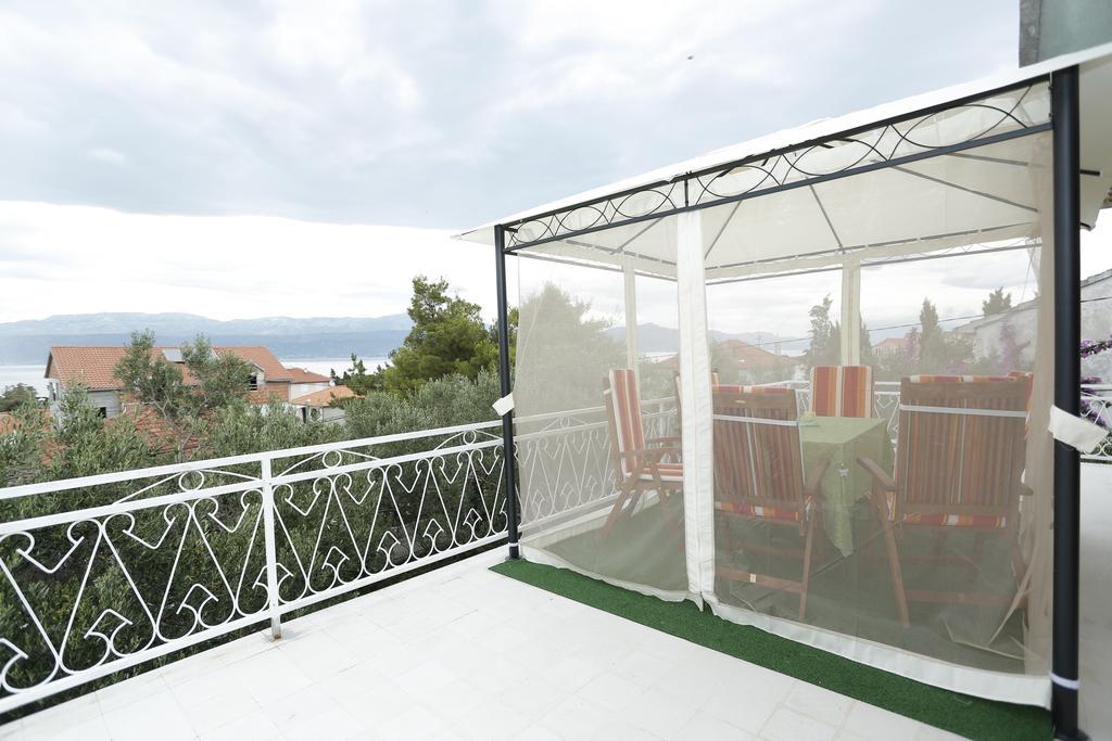 Apartment Magnolia Supetar Pokoj fotografie